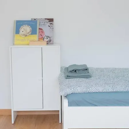 아파트 Chic Trnovo Hideaway For 5, Family Friendly