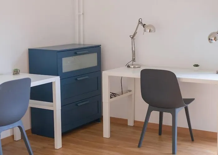 Chic Trnovo Hideaway For 5, Family Friendly Appartement *